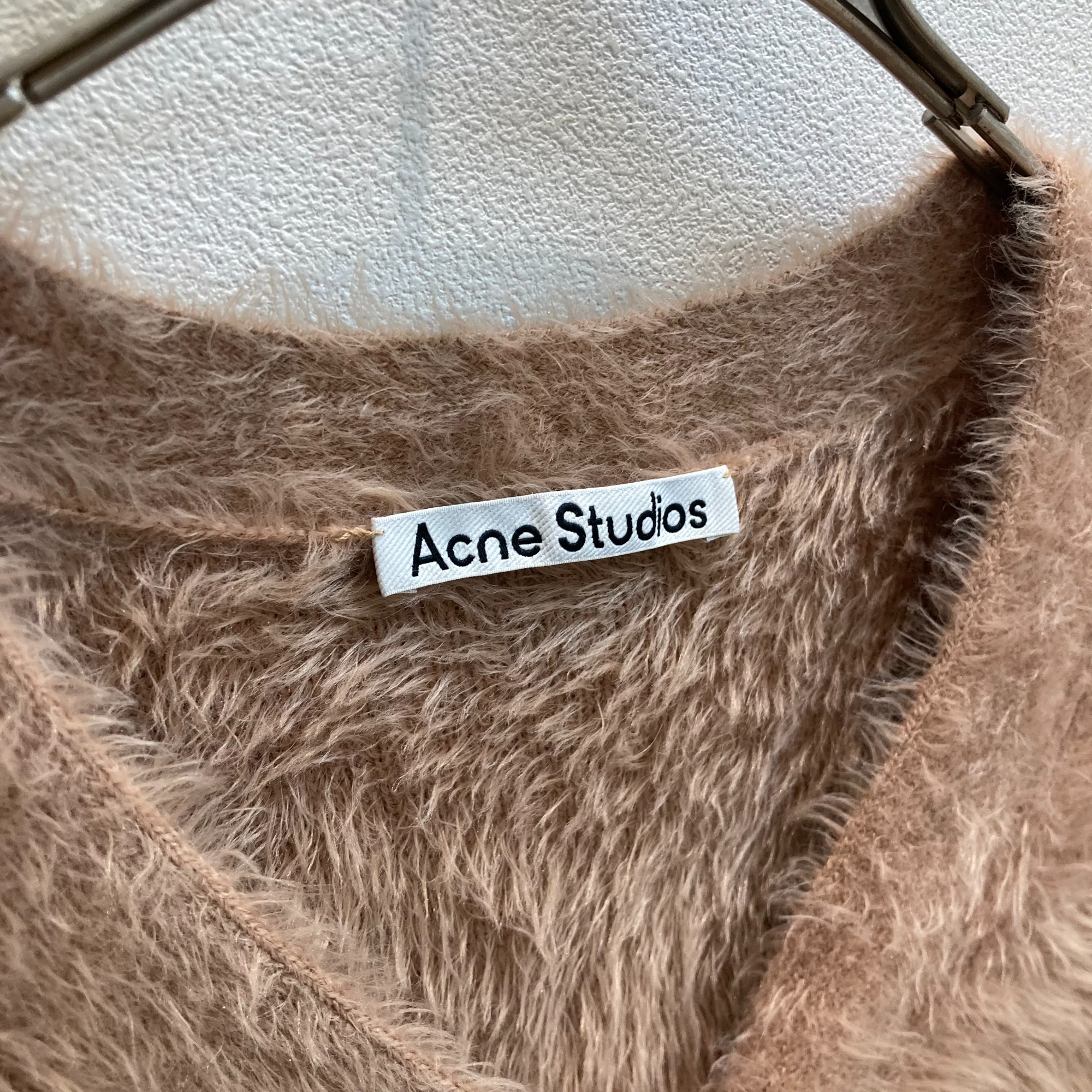 ACNE STUDIOS】フラッフィーニットカーディガン[2025.09.19発行