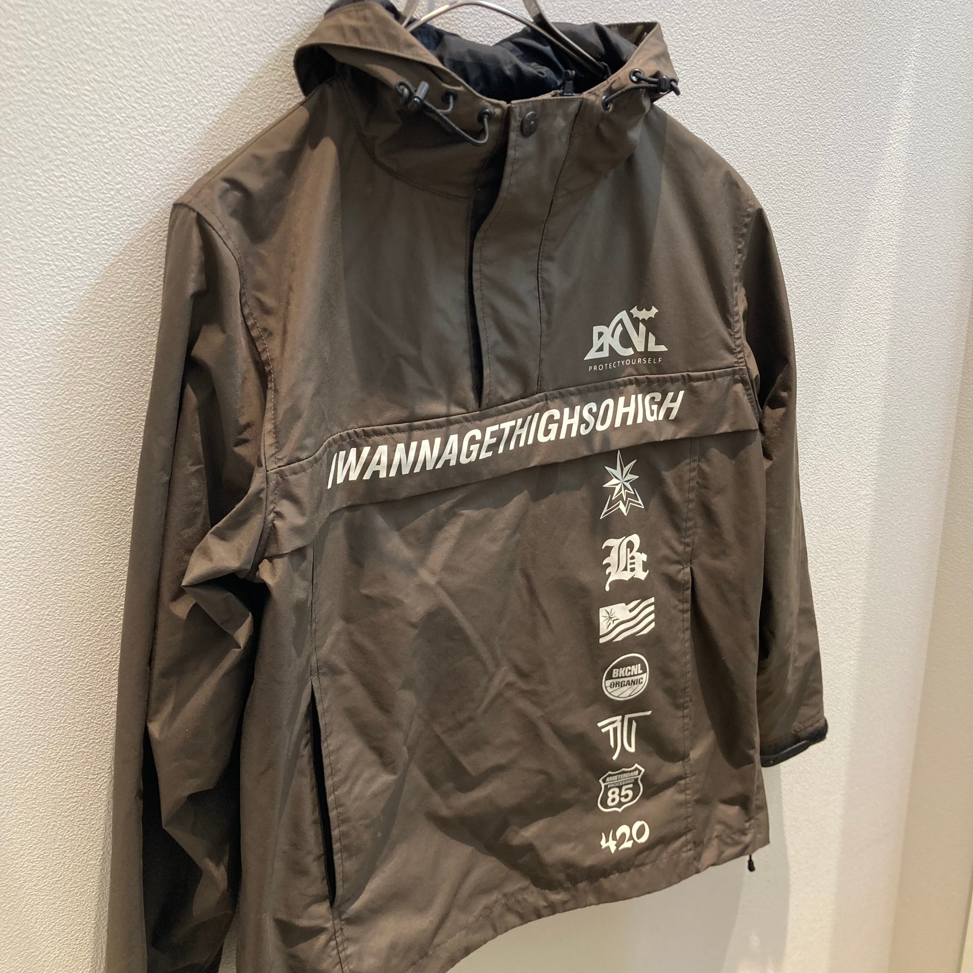 BACK CHANNEL】バックチャンネル｜ブランド品・古着の販売と買取はトレ