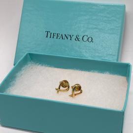 「ラグジュアリーブランドのTiffany & Co. 」