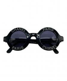 【CHANEL / シャネル】サングラス 01945 | 90年代の名作が放つ、色褪せないモードな黒
