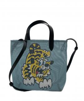 「ラグジュアリーブランドのKENZO×ERDY 」