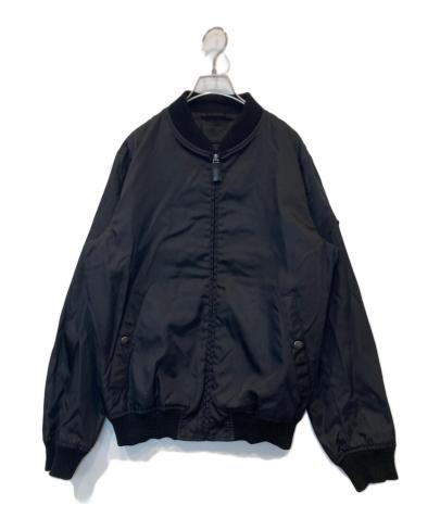 「ラグジュアリーブランドのPRADA 」