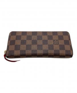 「ラグジュアリーブランドのLOUIS VUITTON 」