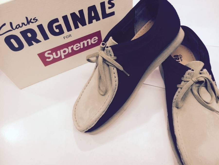 「SUPREMEのCLARKS 」