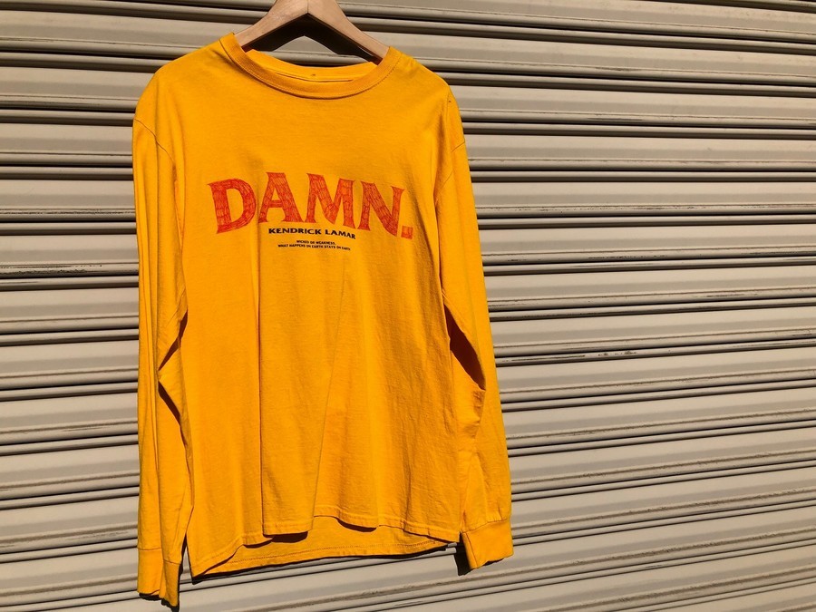 ケンドリック・ラマーのTDEロングスリーブTシャツ 、ツアーキャップ