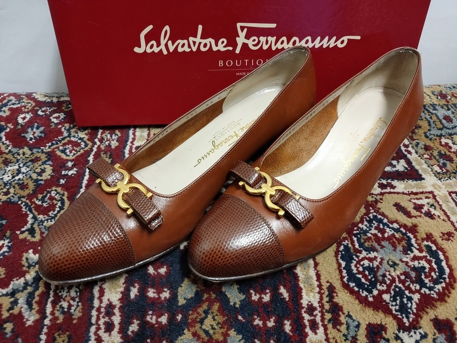 Salvatore Ferragamo／サルヴァトーレ フェラガモ】ビンテージパンプス 