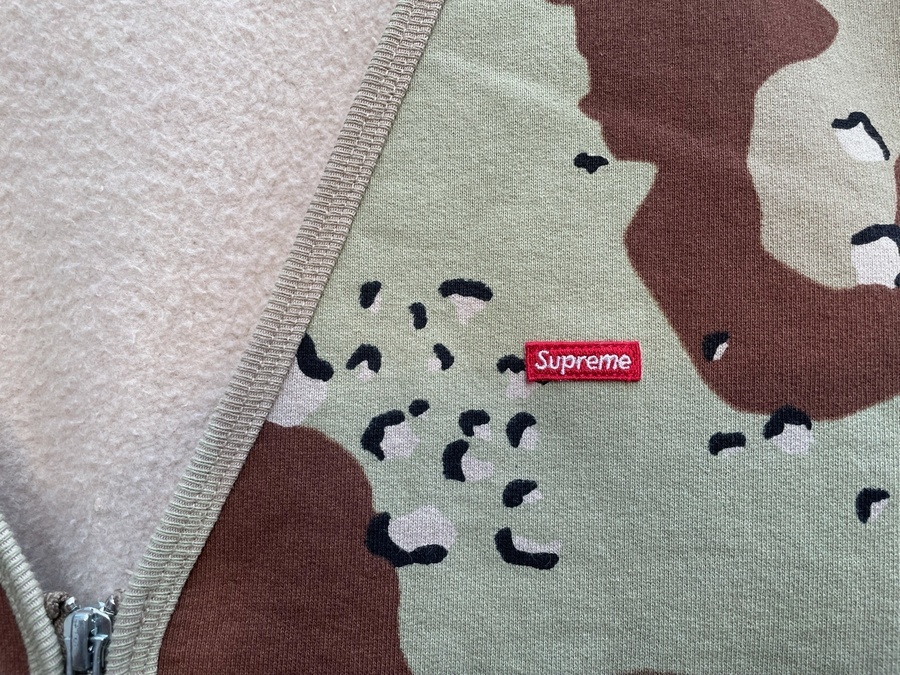 ストリートブランド【SUPREME/シュプリーム】よりZIP UP SWEAT VESTを