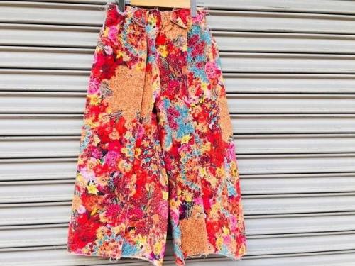 ワイドパンツの古着