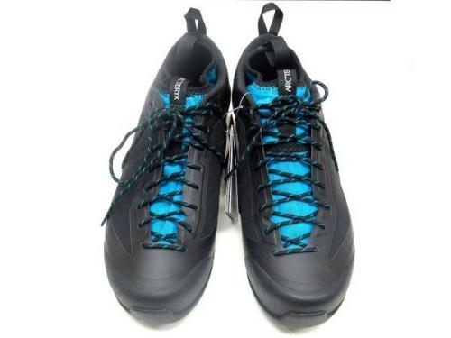 アウトドアブランドのARC'TERYX
