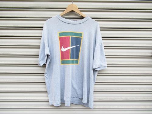 ヴィンテージのTシャツ