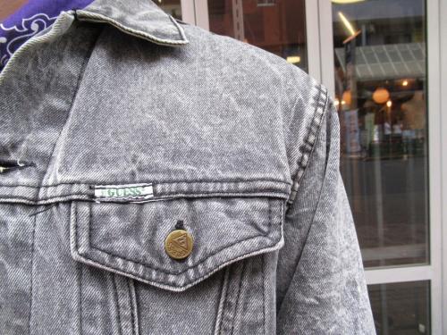 デニムジャケットの古着