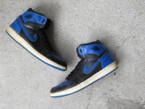スニーカーのNIKE AIR JORDAN