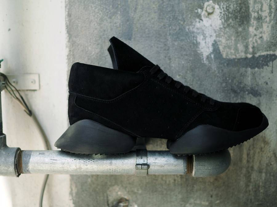 adidas × Rick Owens（アディダス×リックオウエンス）の15AW RUNNERが