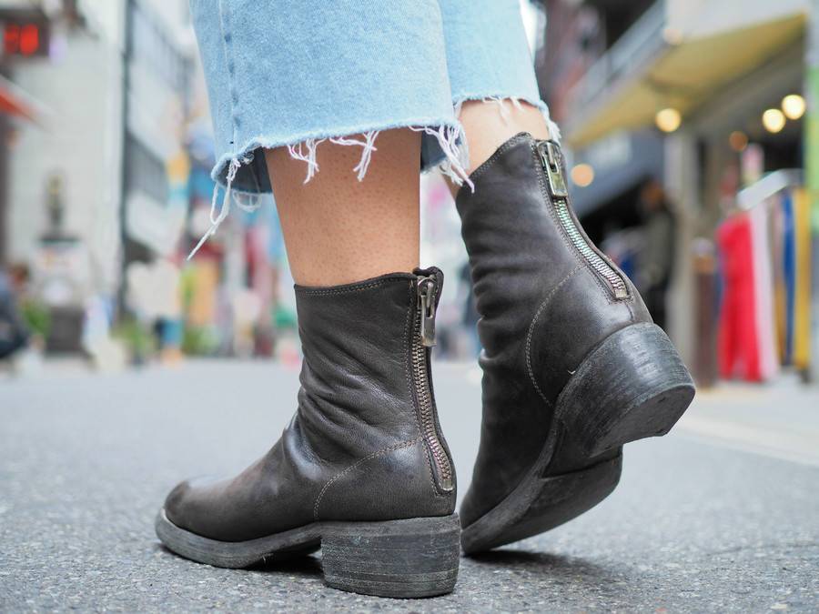 guidi グイディ　レザー　エクストラ　スモール　コンパクト　ショルダーバッグ