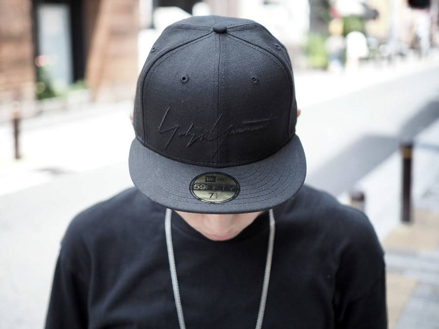 黒の衝撃。Yohji Yamamoto×Newera[2016.09.03発行]｜トレファク