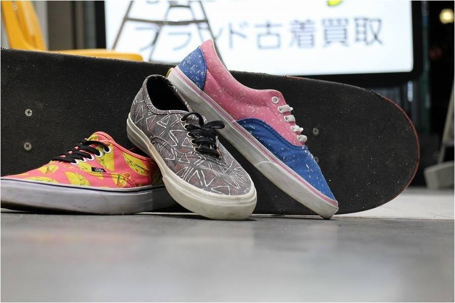 希少90s DOGTOWN マルチプリントusa製 powell vans 希少90s DOGTOWN マルチプリントusa製 powell vans