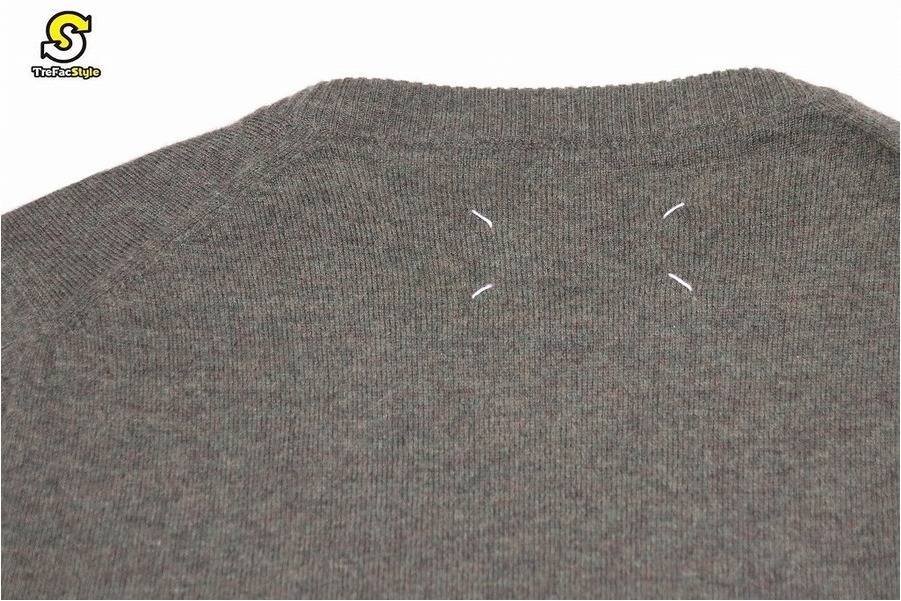 名作中の名作・・・Martin Margiela?のエルボーパッチニット 名作中の名作・・・Martin Margiela?のエルボーパッチニット