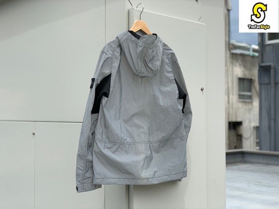 圧巻】STONE ISLAND(ストーンアイランド) 夜にこそ輝く衝撃の 圧巻】STONE ISLAND(ストーンアイランド) 夜にこそ輝く衝撃の