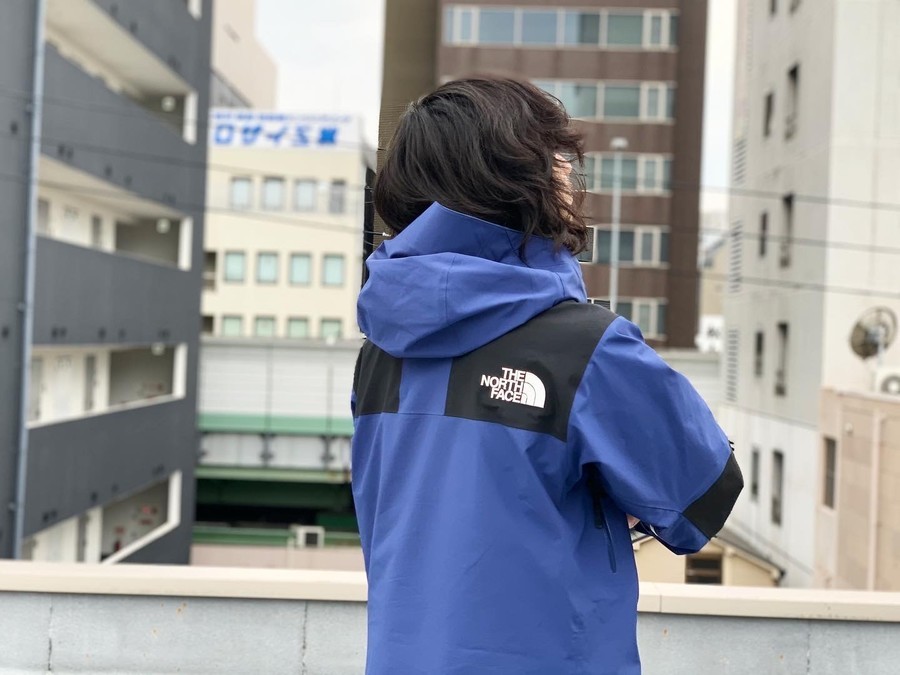 《希少》ザノースフェイス☆マウンテンジャケット M 刺繍ロゴ ブラック マウンテンパーカー 公式・送料無料