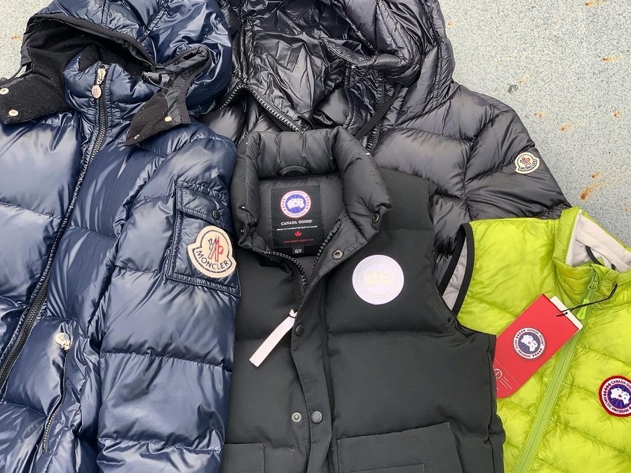 moncler ダウン ジャケット ブラック　00 タトラス　カナダグース