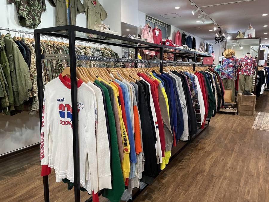 古着を買い取ってくれる店など探してます ヴィンテージ古着買い取ります！】古着定番アイテム・柄シャツ