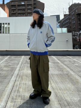 「ヴィンテージアイテムのadidas 」