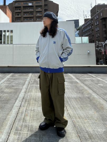 「ヴィンテージアイテムのadidas 」