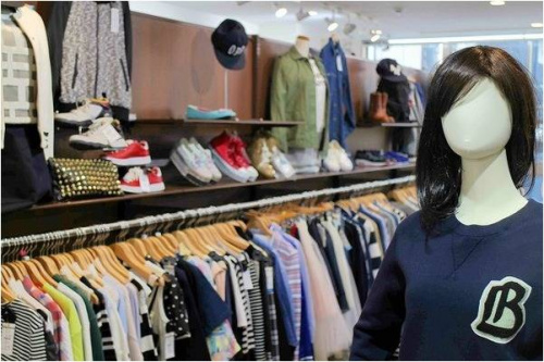 トレファクスタイルアメリカ村店ブログ画像３