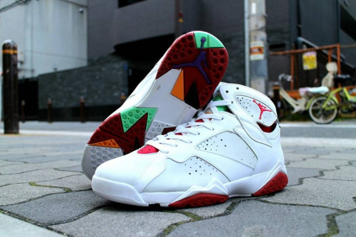 スニーカーのジョーダン