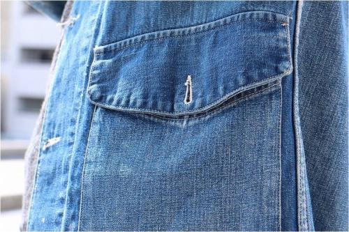 ミリタリーのデニム