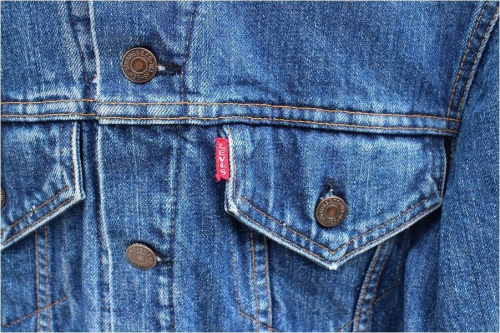 古着屋のデニム