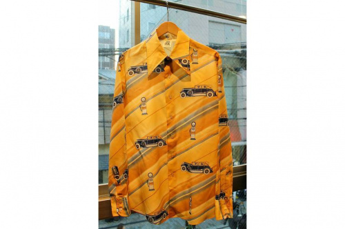 ヴィンテージのヴェルサーチ