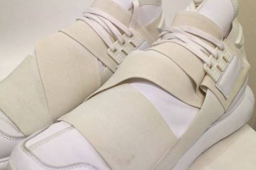 Y-3のワイスリー