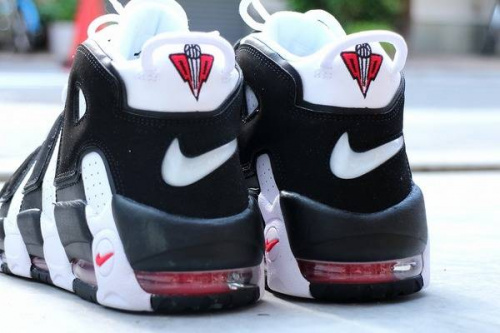 スニーカーのNIKE