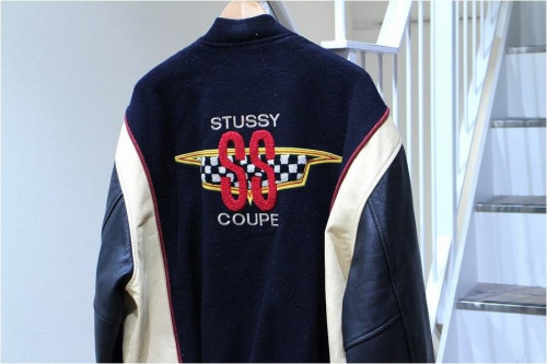 ストリートのstussy