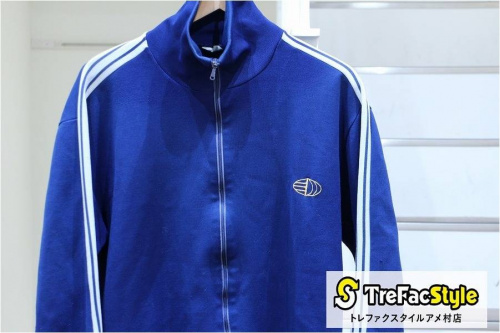 大阪のアディダス