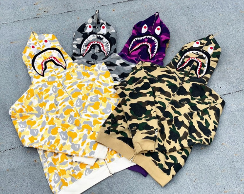 A BATHING APEのエイプ