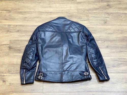 ルイスレザースのライダースジャケット