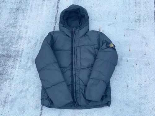 ストーンアイランドのアメリカ村