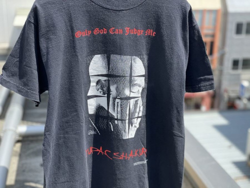 ヴィンテージアイテムの2PAC