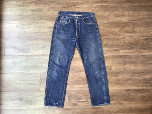 ヴィンテージアイテムのLEVIS 501 XX