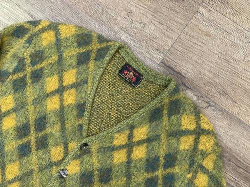 アメリカ村のモヘアカーディガン