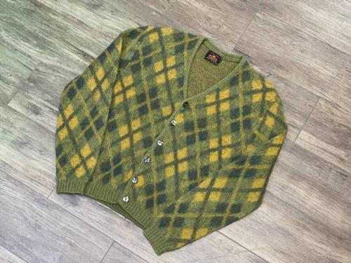 モヘアカーディガン