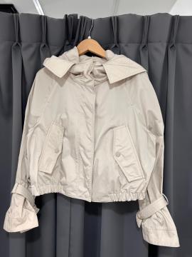「インポートブランドのMONCLER 」