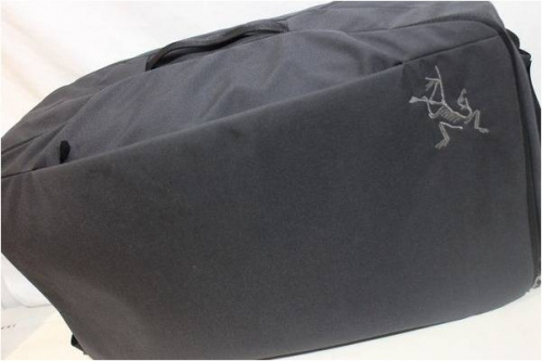 大容量！ARC'TERYX / COVERT CASE （アークテリクス / コバートケース