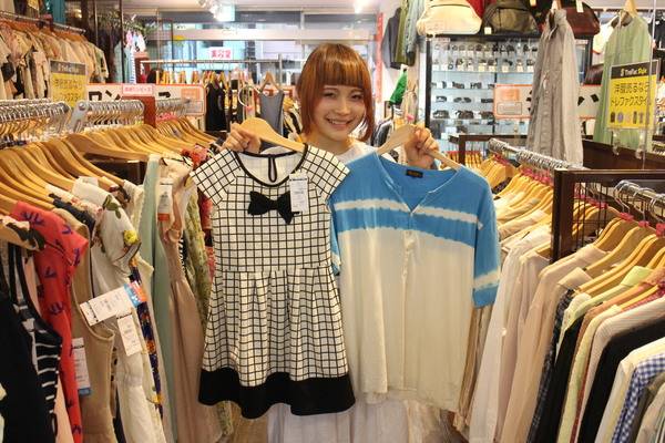 急げ 夏物売るなら今月末までが高価買取 2015 07 07発行