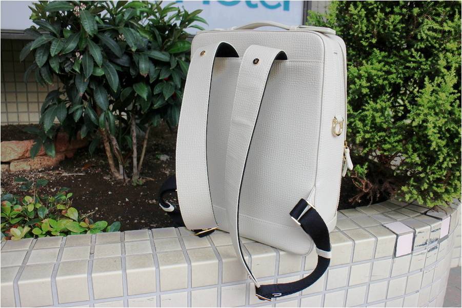 希少 レア MOLDIR モルダー リュック バックパック ジェジュン ファンの方にはたまりません。。ジェジュン氏手がけるMOLDIR