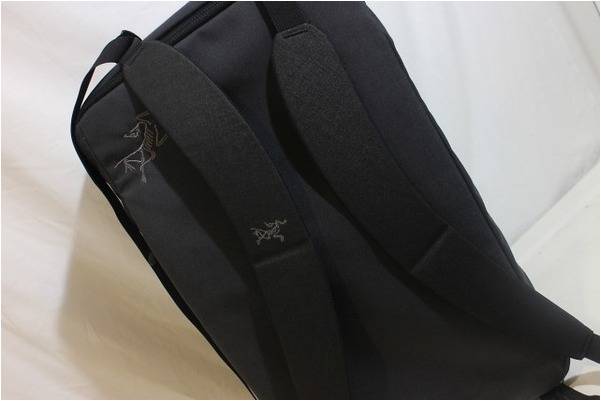 大容量！ARC'TERYX / COVERT CASE （アークテリクス / コバートケース