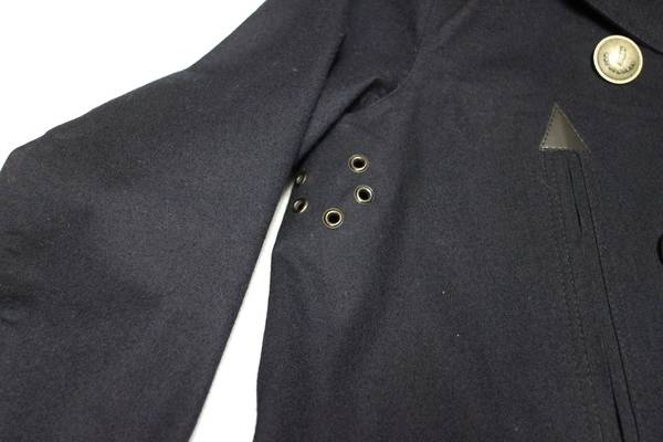 新品　英国製 マッキントッシュ 老舗FOXゴム引きコート ライナー付 EPSOM MACKINTOSHゴム引きコートの魅力とは。[2017.10.25発行