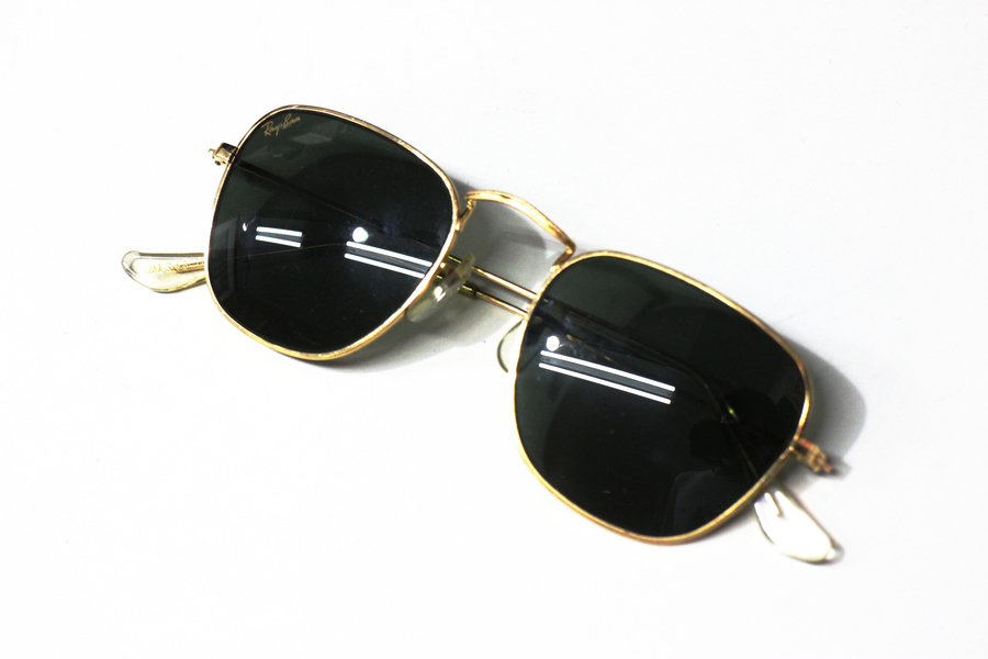 RAYBAN/レイバン】より トラピゾイド ボシュロム社製 のご紹介